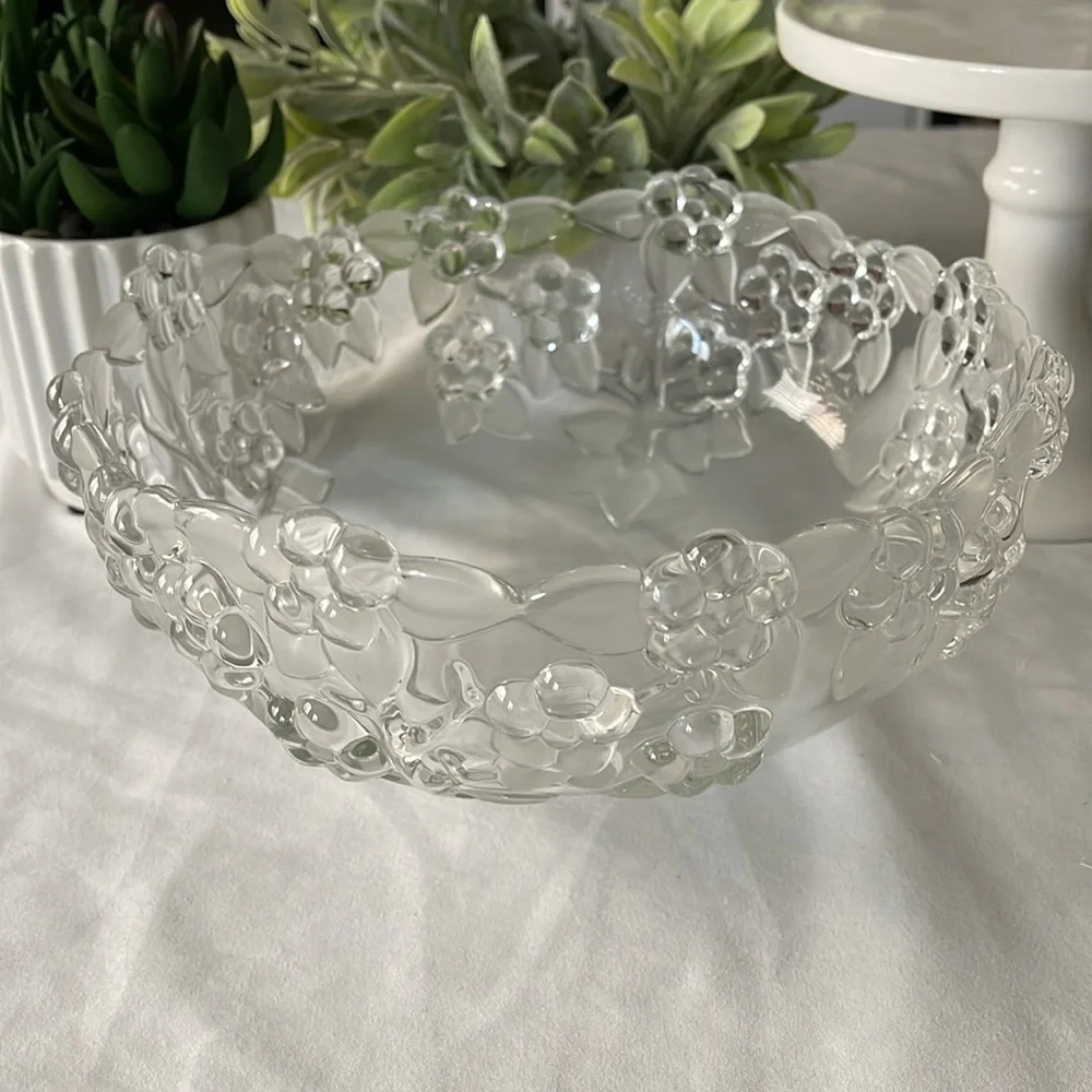 Williams Sonoma Mikasa Crystal 8.75